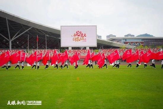 不过穆里尼奥身处一个这么狂热的环境中，而且他还处于长期以来没有取得成功的沮丧情绪中。